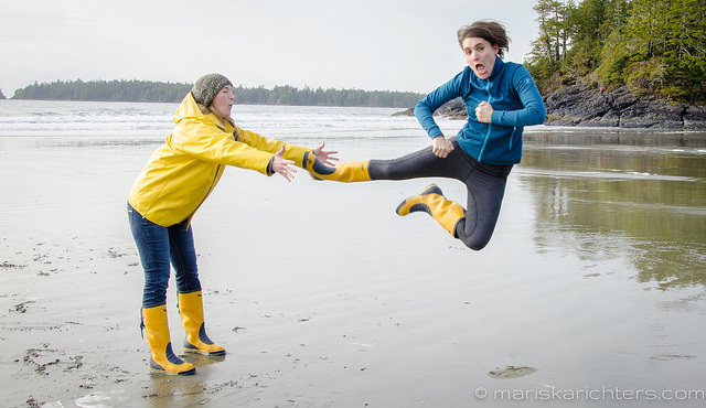 Girls at Middle Beach Tofino 5